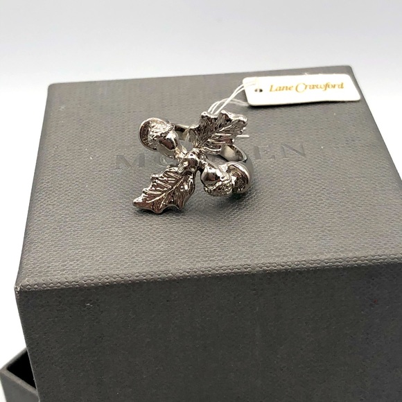 ALEXANDER MCQUEEN STERLING SILVER ACORN SKULL RING - Picture 9 of 15